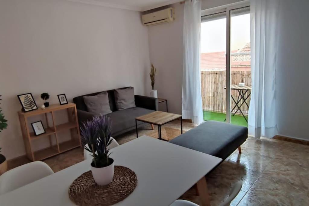 Apartamento En El Centro De Elche Con Terraza La Alborada Esterno foto