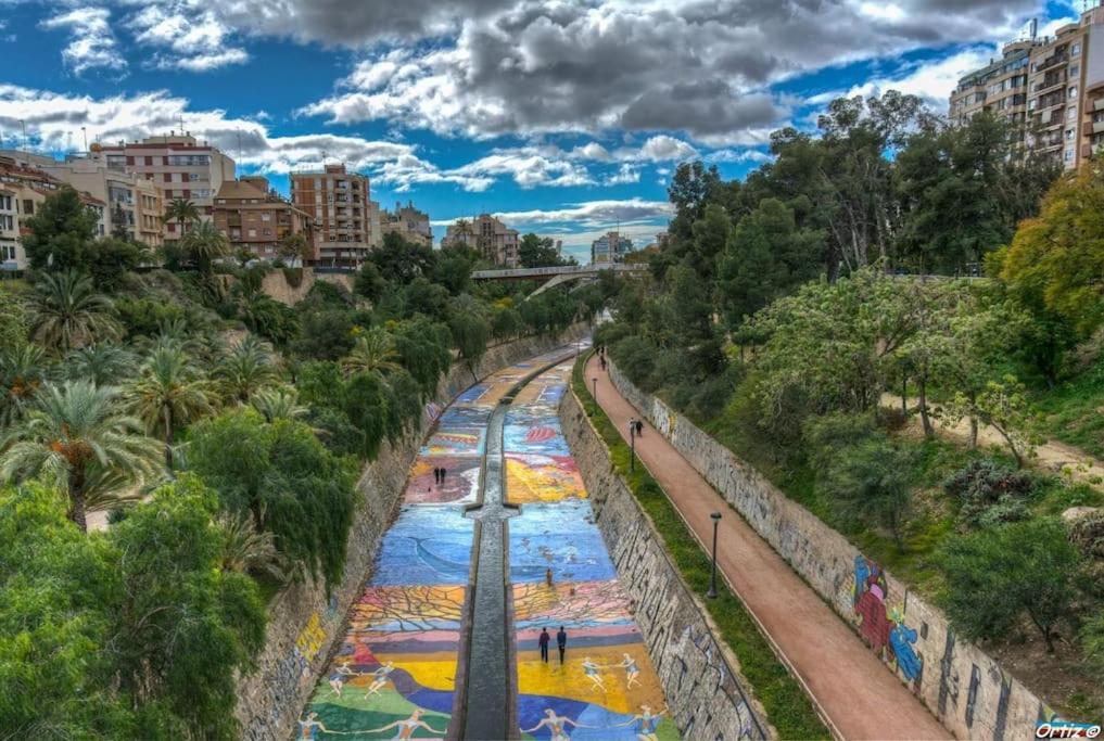 Apartamento En El Centro De Elche Con Terraza La Alborada Esterno foto